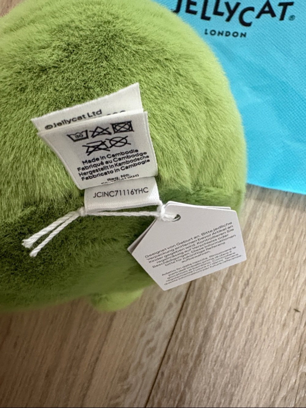 Jellycat Ricky Rain Frog Smiling - Picture 4 of 7